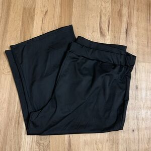 💕3/$18💕 Black Plus Size Lounge Capri~ Size 5X